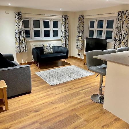 The Annex At Pantglas Farm Pontyclun ภายนอก รูปภาพ