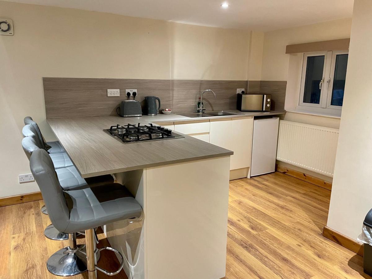 The Annex At Pantglas Farm Pontyclun ภายนอก รูปภาพ